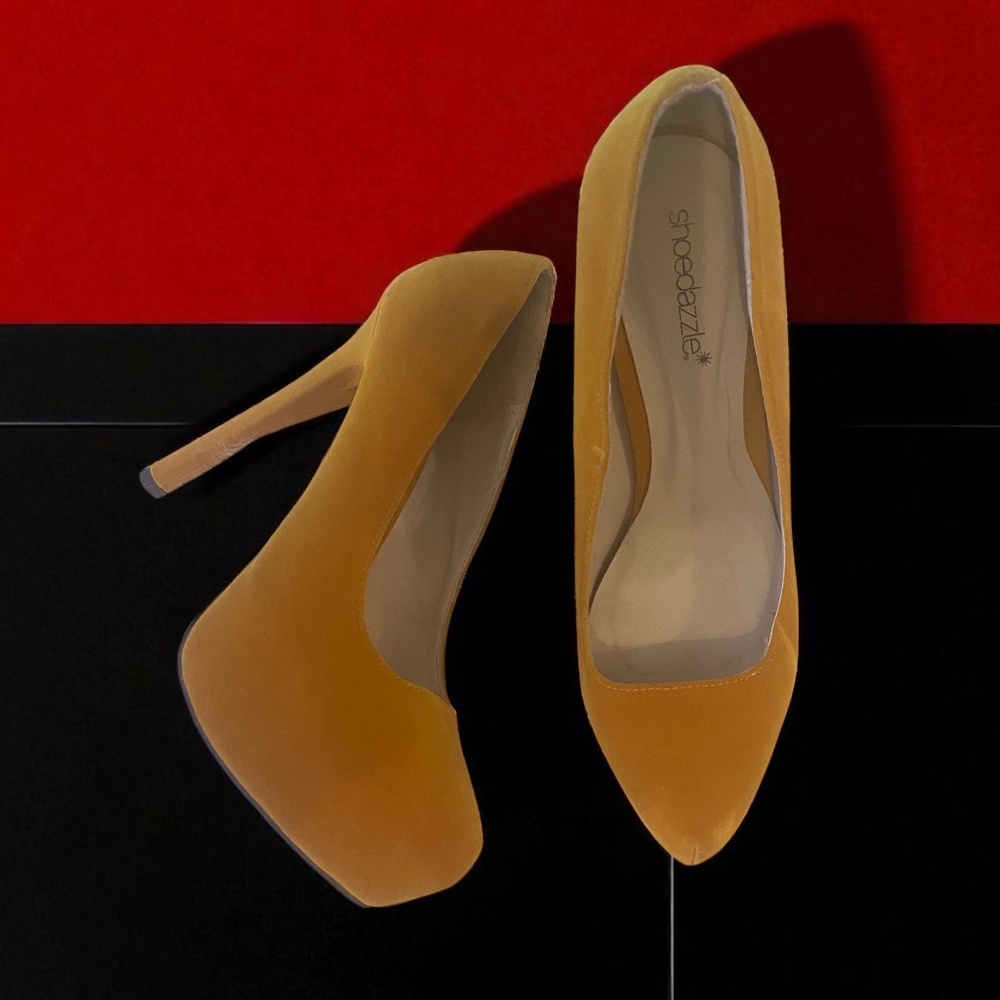 Mustard High Heels
